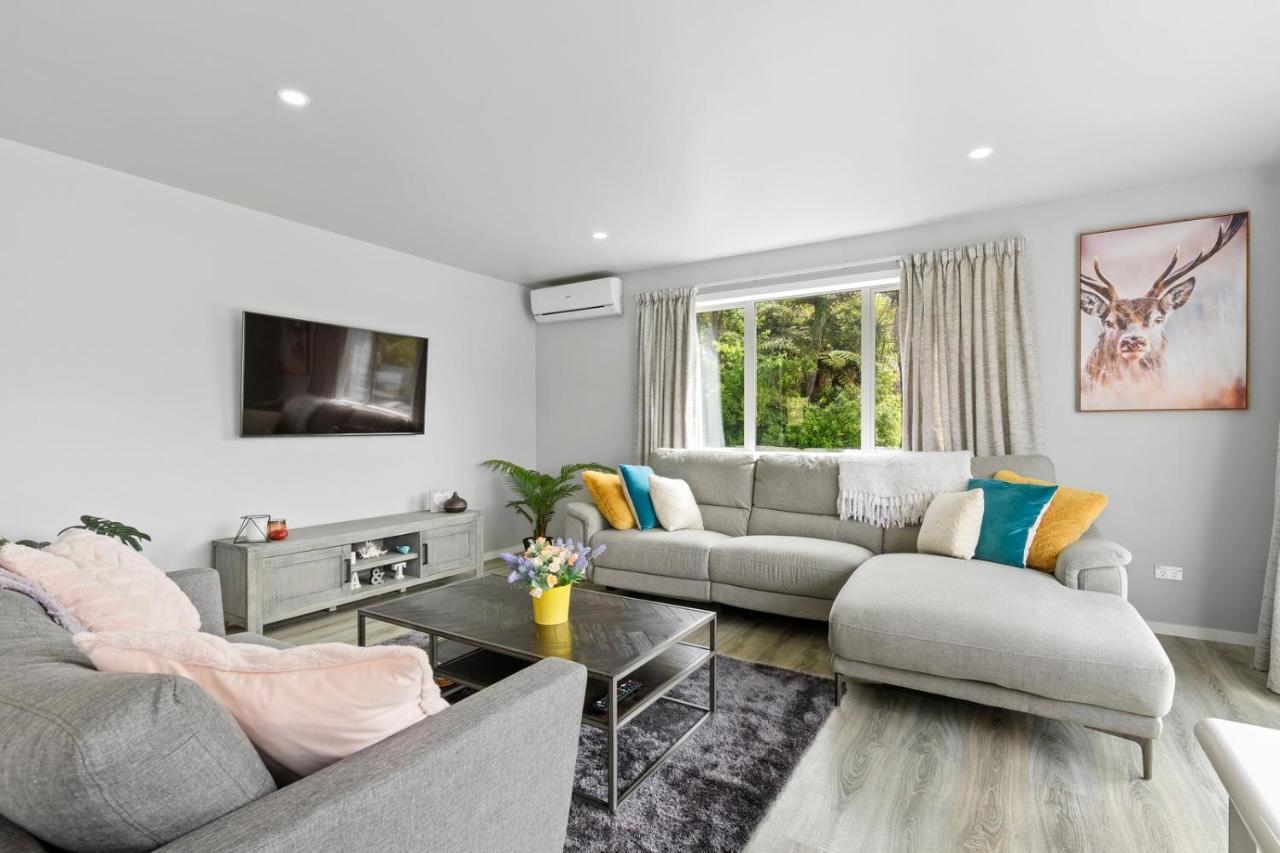 Mandeno Magic - Kerikeri Holiday Home Eksteriør billede